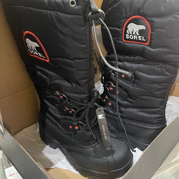 NWT Women’s Snowlion-XT Insulated Boot – Black 8 - Picture 11 of 11